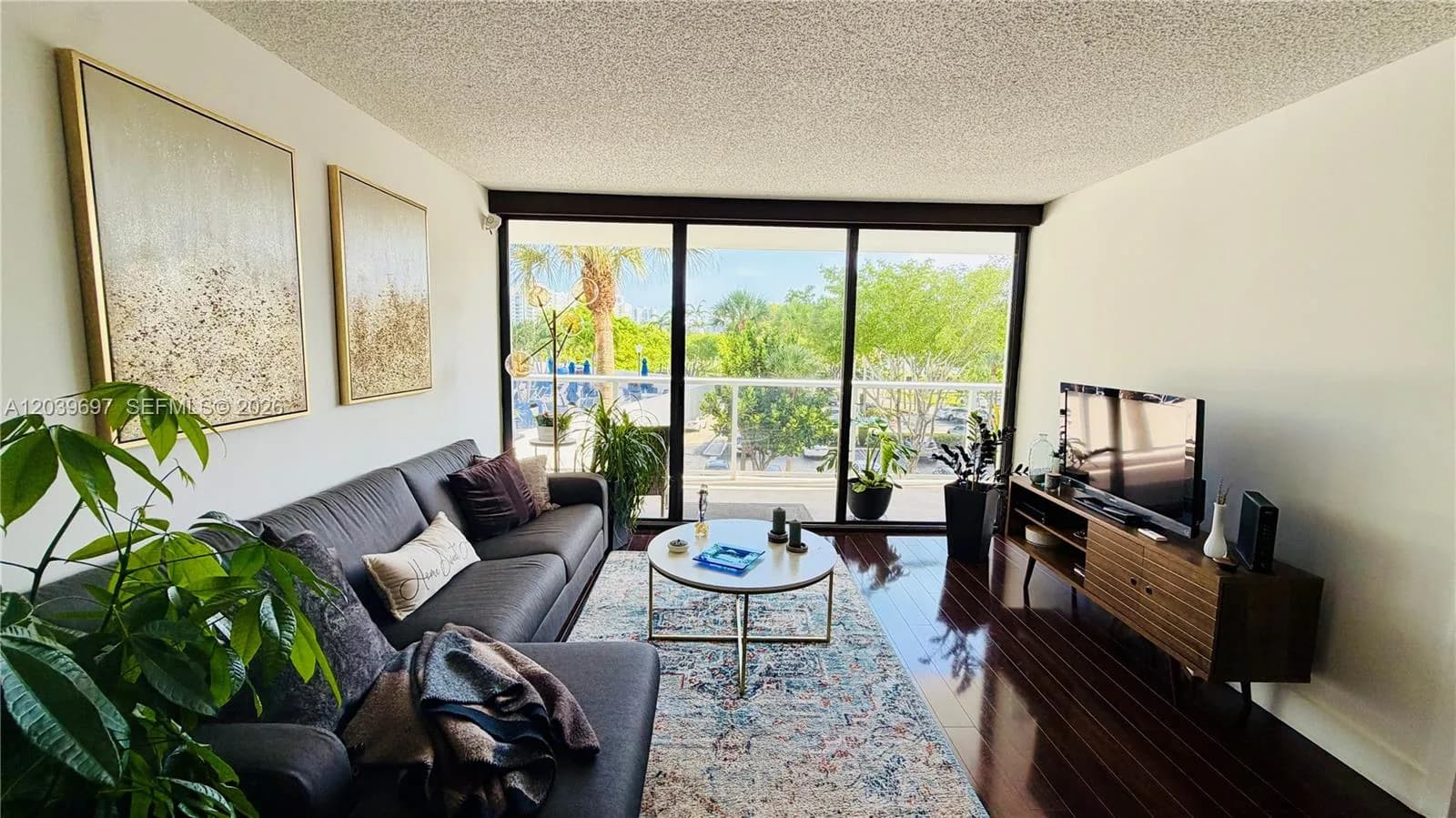 3701 N Country Club Dr # 304, Aventura FL 33180