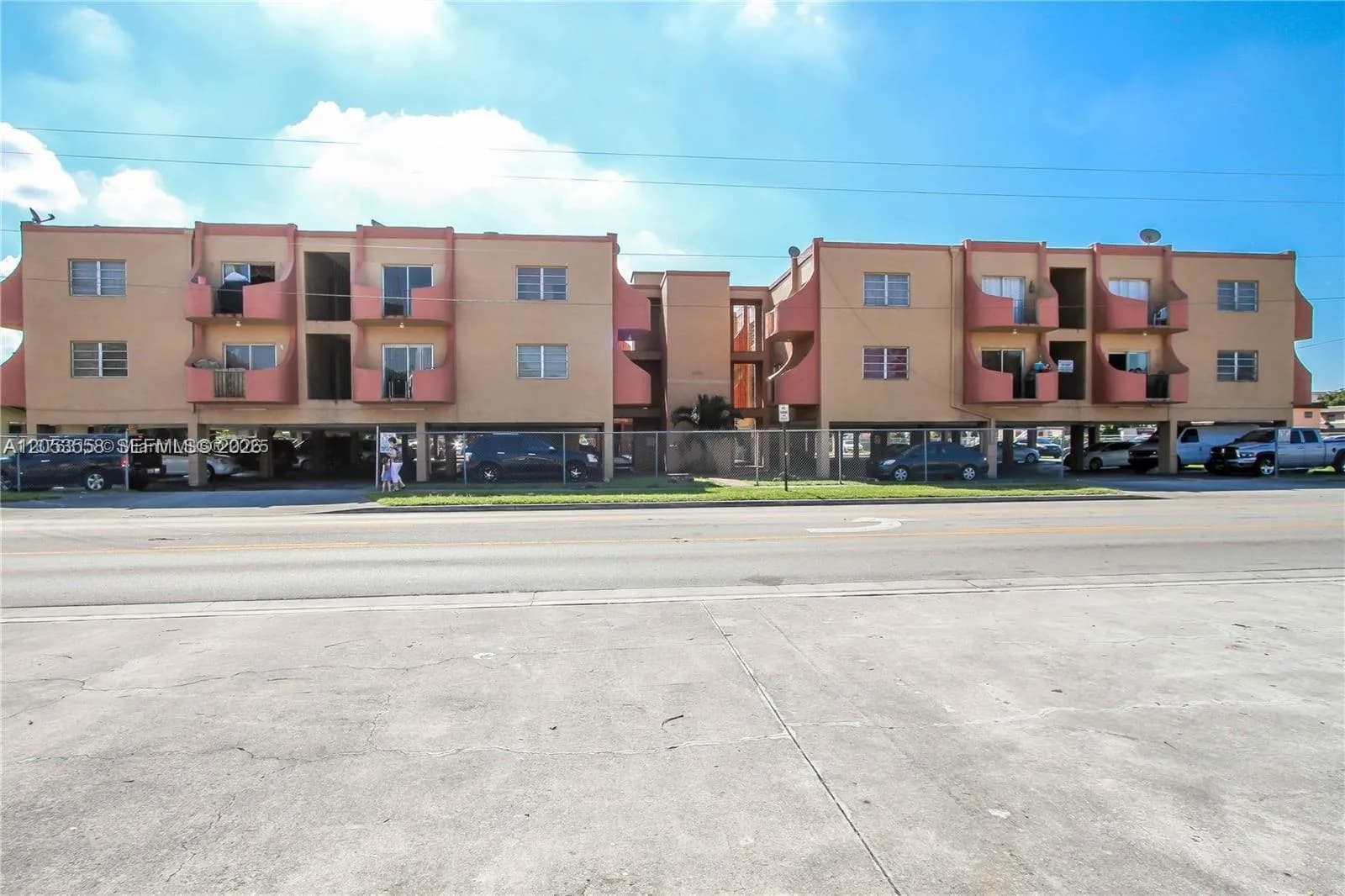 3675 W 11th Ave # 319, Hialeah, FL 33012