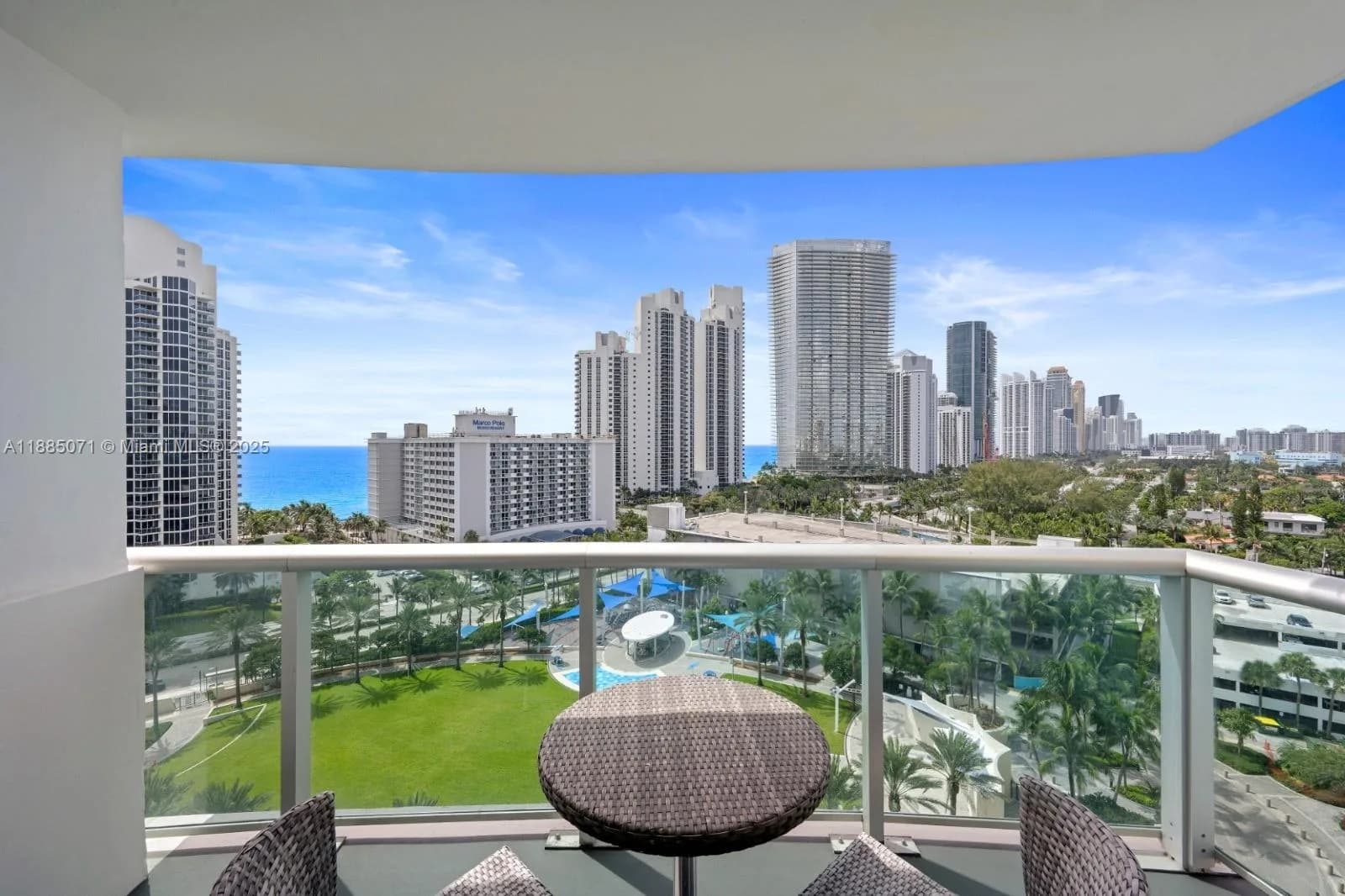 19370 Collins Ave # 1425, Sunny Isles Beach FL 33160