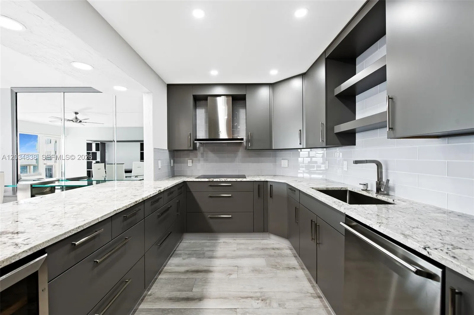 3700 Galt Ocean Dr # 910, Fort Lauderdale FL 33308