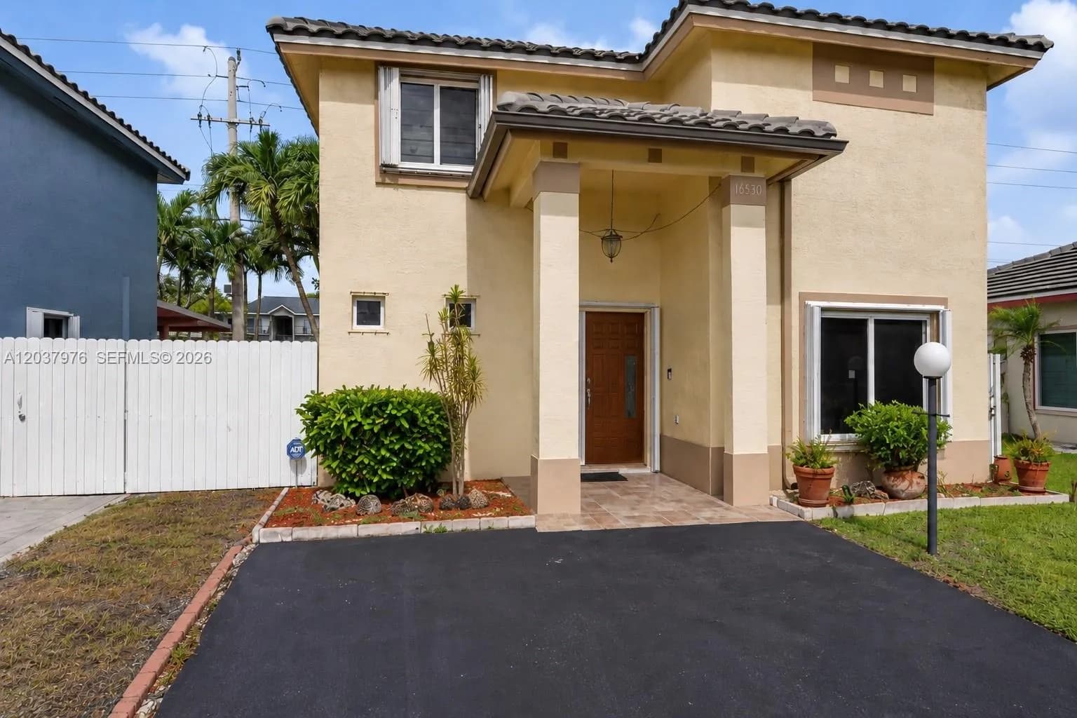 18536 NW 56th Pl, Miami Gardens, FL 33055
