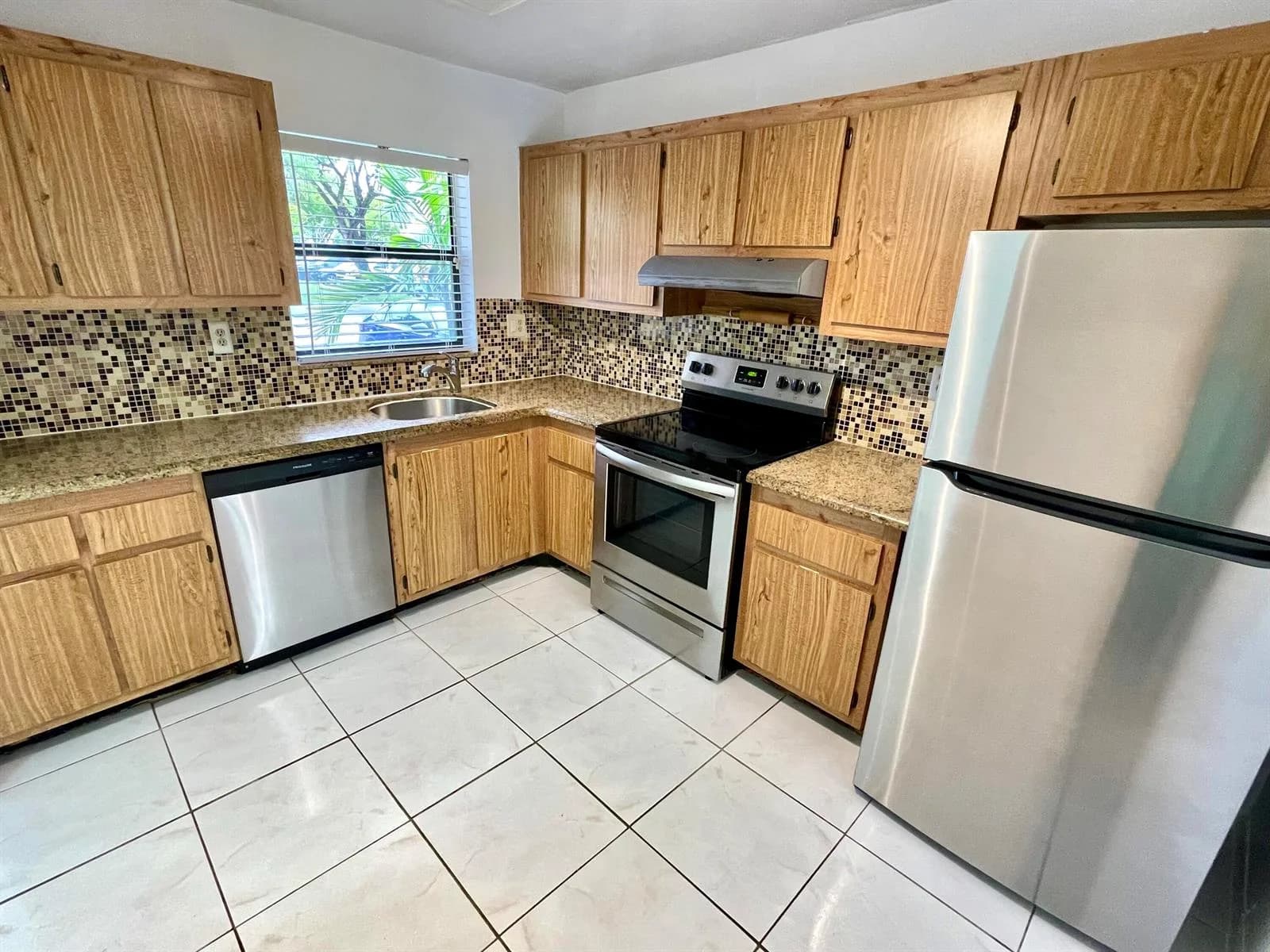 10442 Sunrise Lakes Boulevard # 104, Sunrise FL 33322
