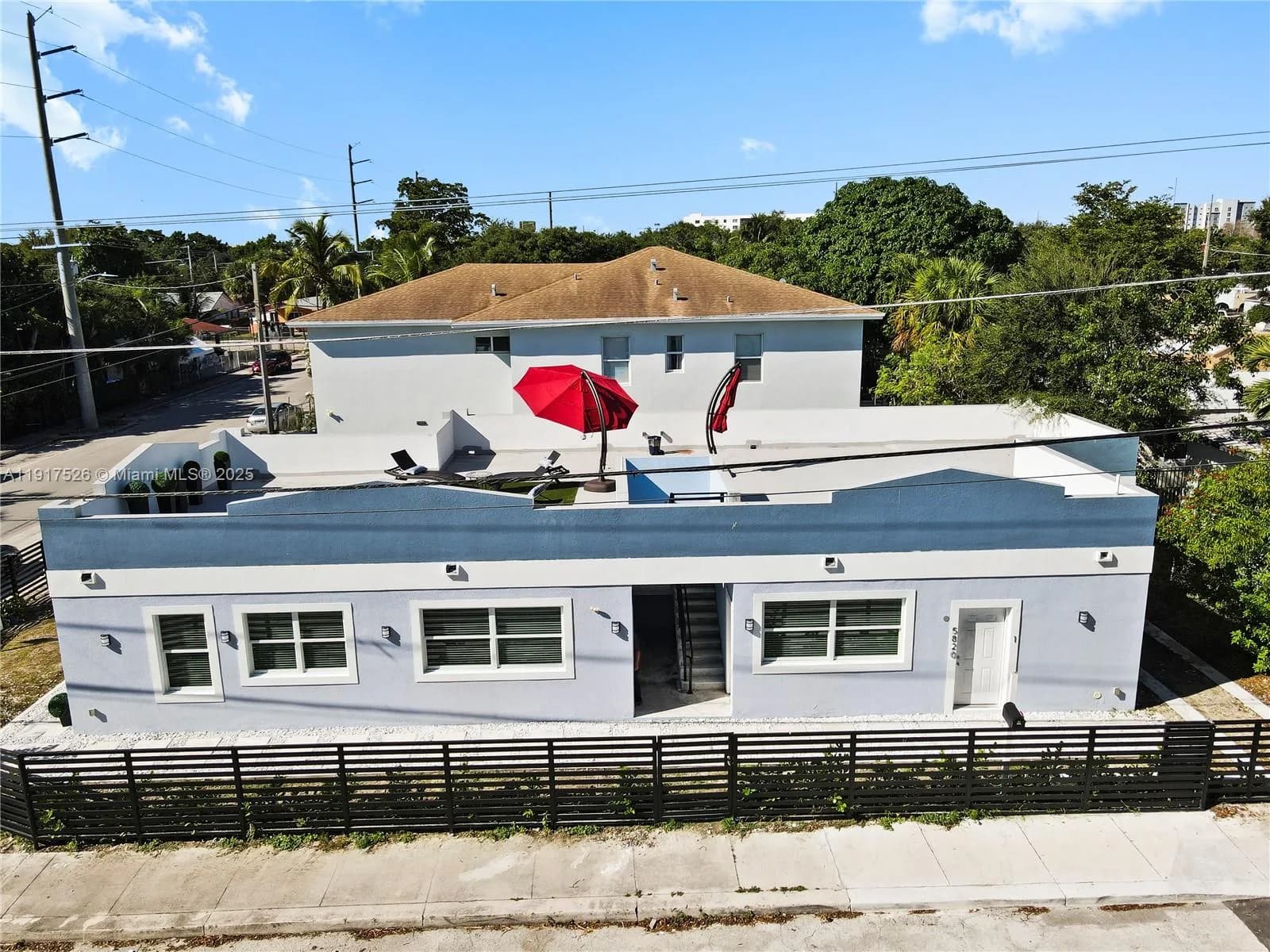 305 NW 58th St, Miami, FL 33127
