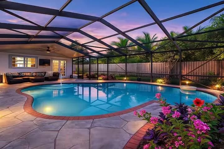 909 NE 7th St, Pompano Beach FL 33060