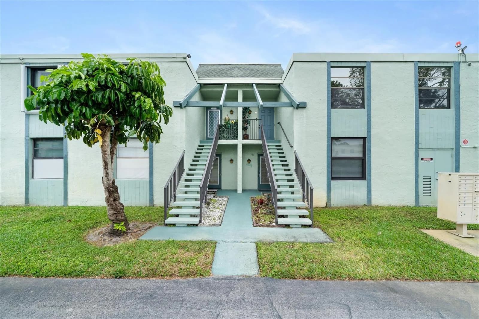 7350 NW 18th Street # 104, Margate FL 33063