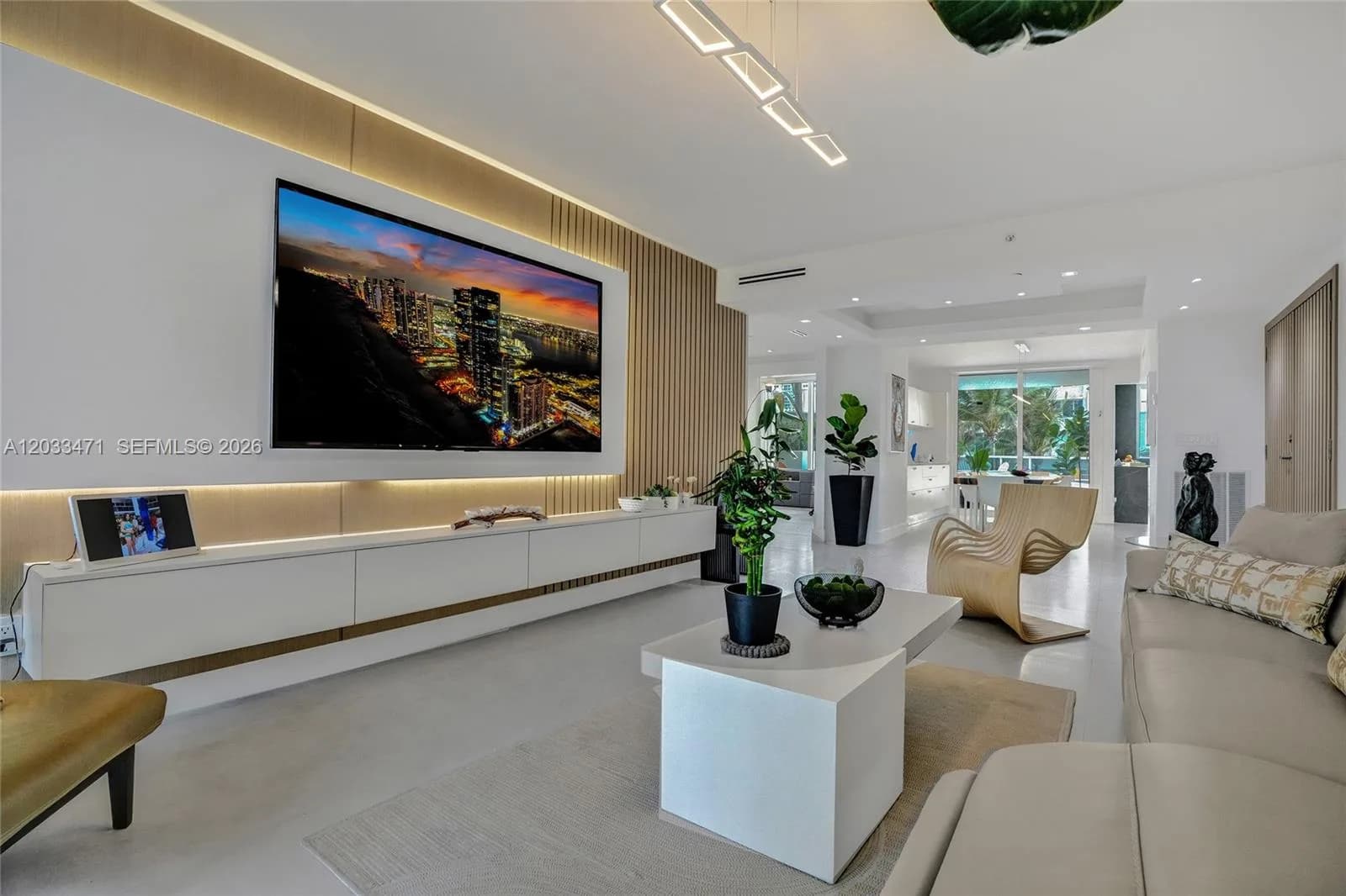 19111 Collins Ave # 102, Sunny Isles Beach FL 33160