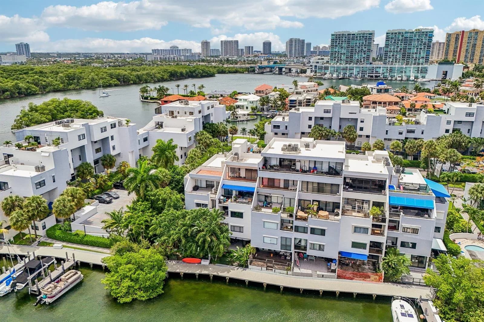 430 Poinciana Drive # 1710, Sunny Isles Beach FL 33160