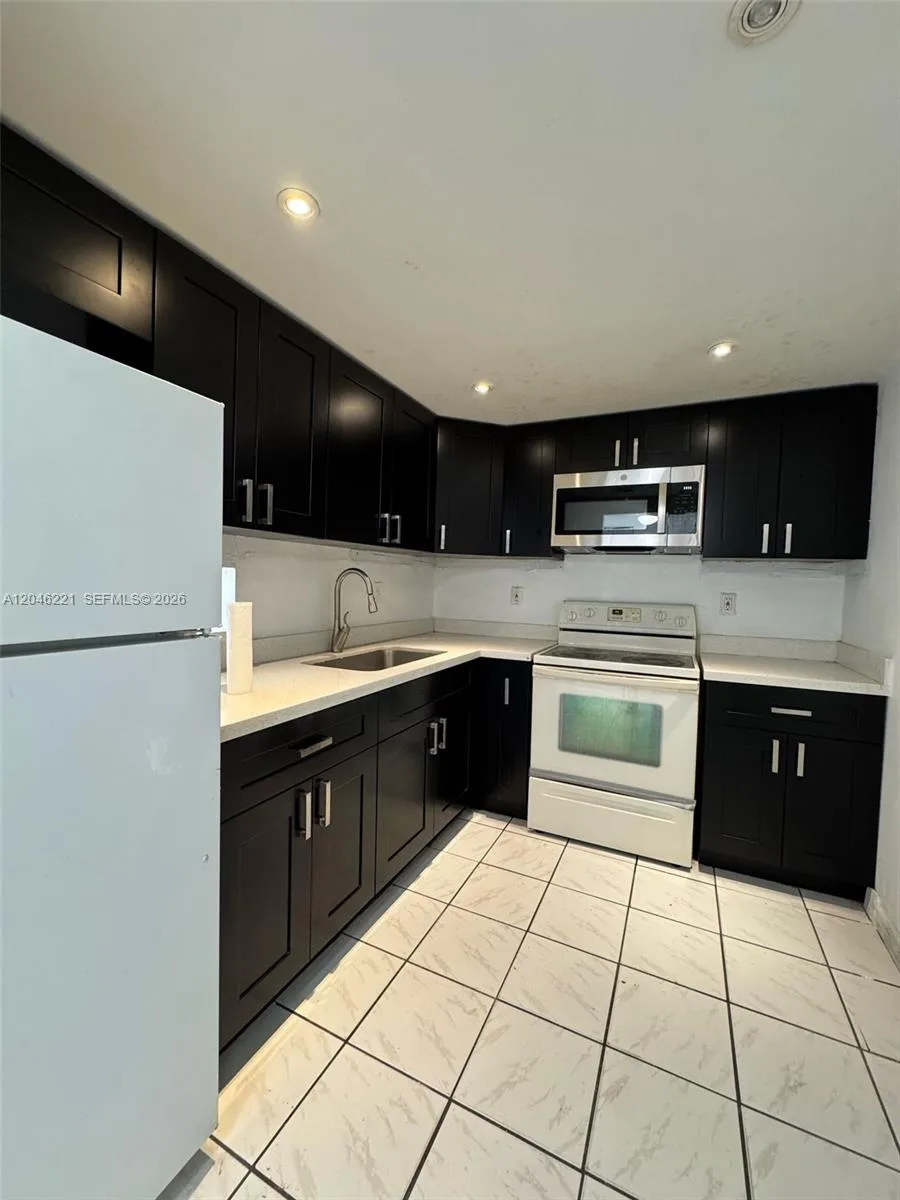 5775 W 20th Ave # 310, Hialeah, FL 33012