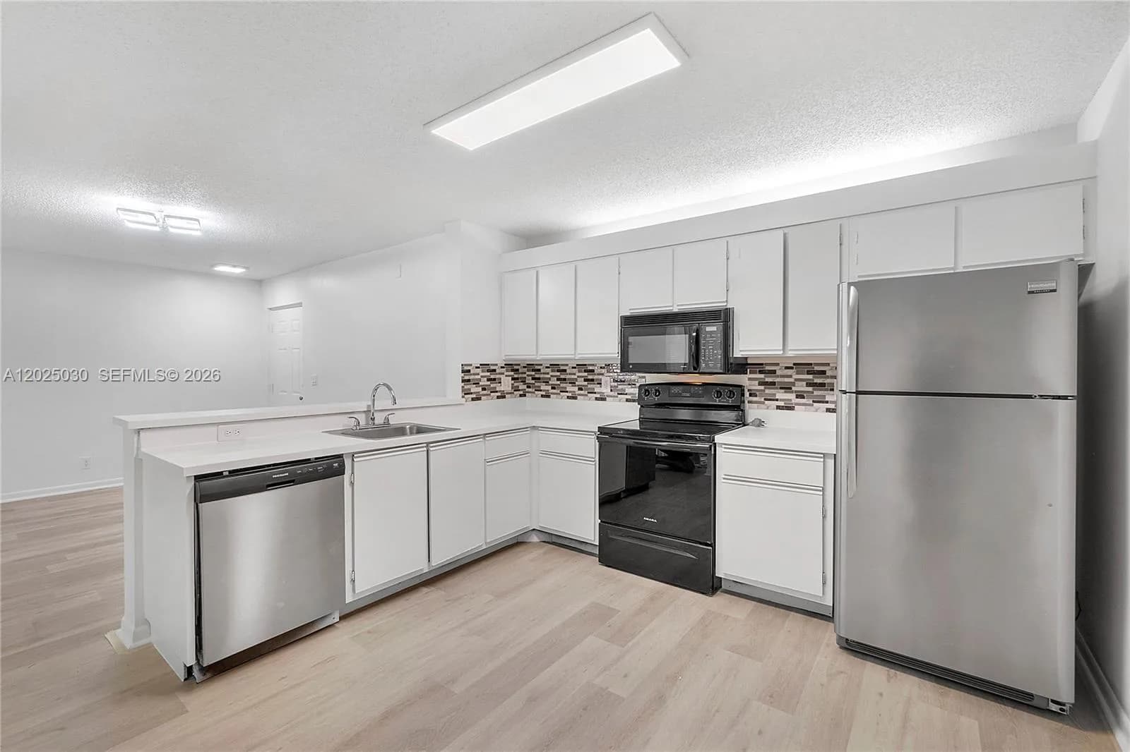 5661 Riverside Dr # 103B7, Coral Springs FL 33067