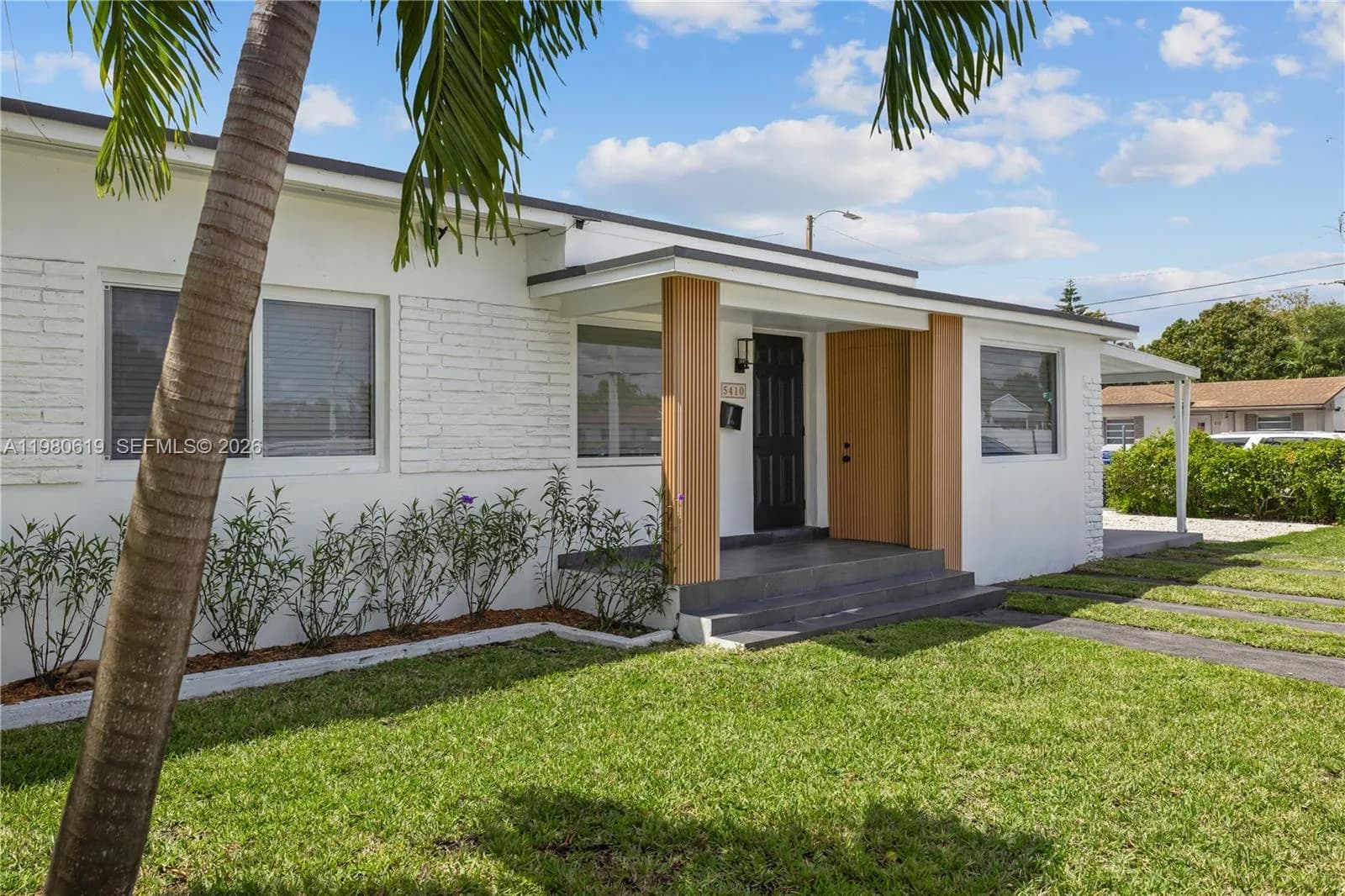 5410 SW 2nd, Miami FL 33134