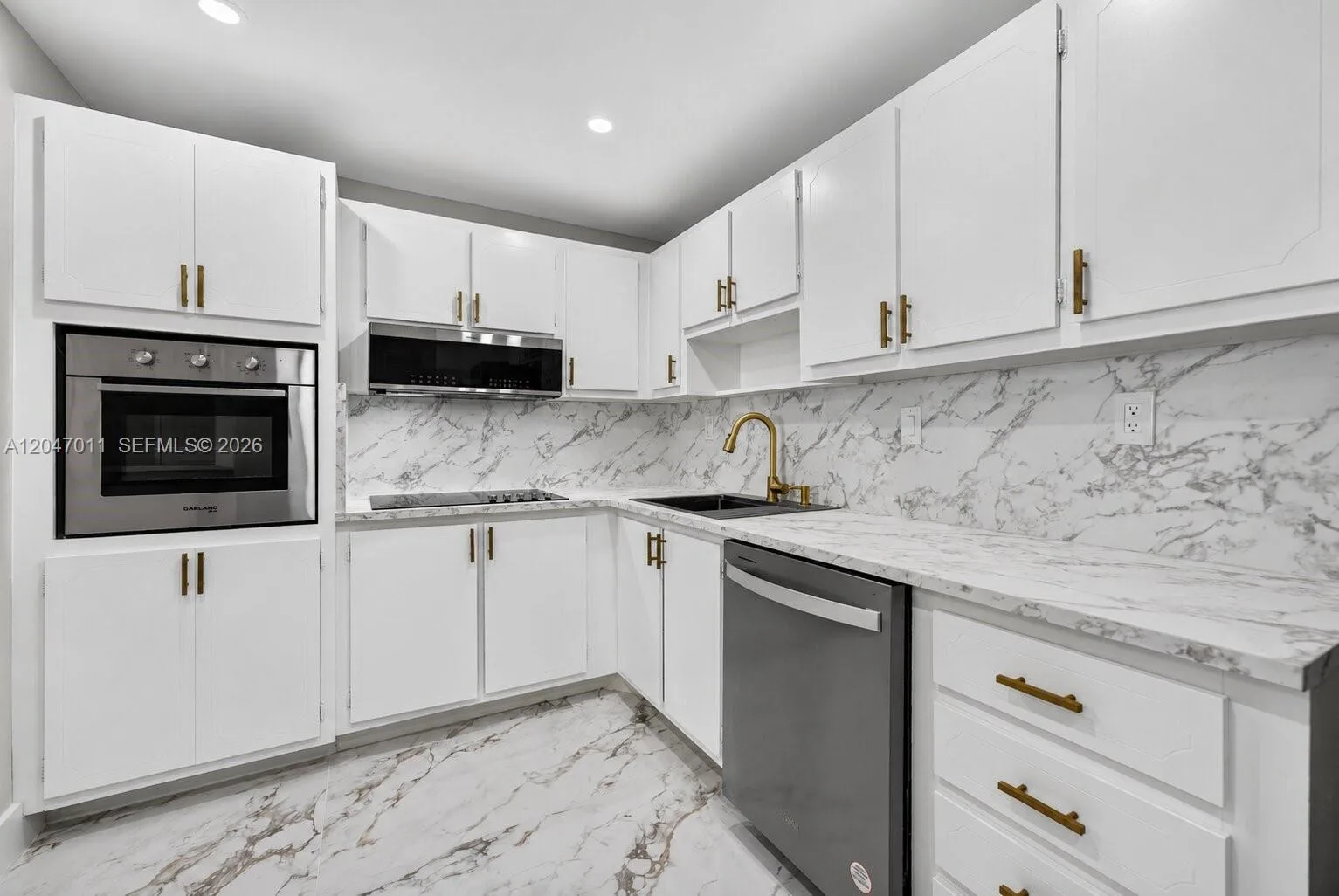 19380 Collins Ave # 608, Sunny Isles Beach FL 33160
