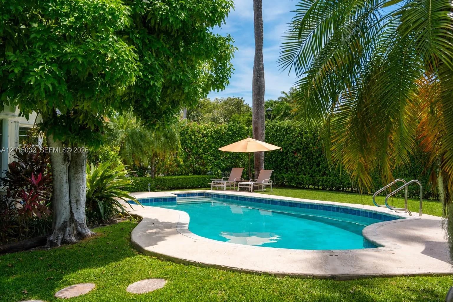 363 S Hibiscus Dr, Miami Beach FL 33139