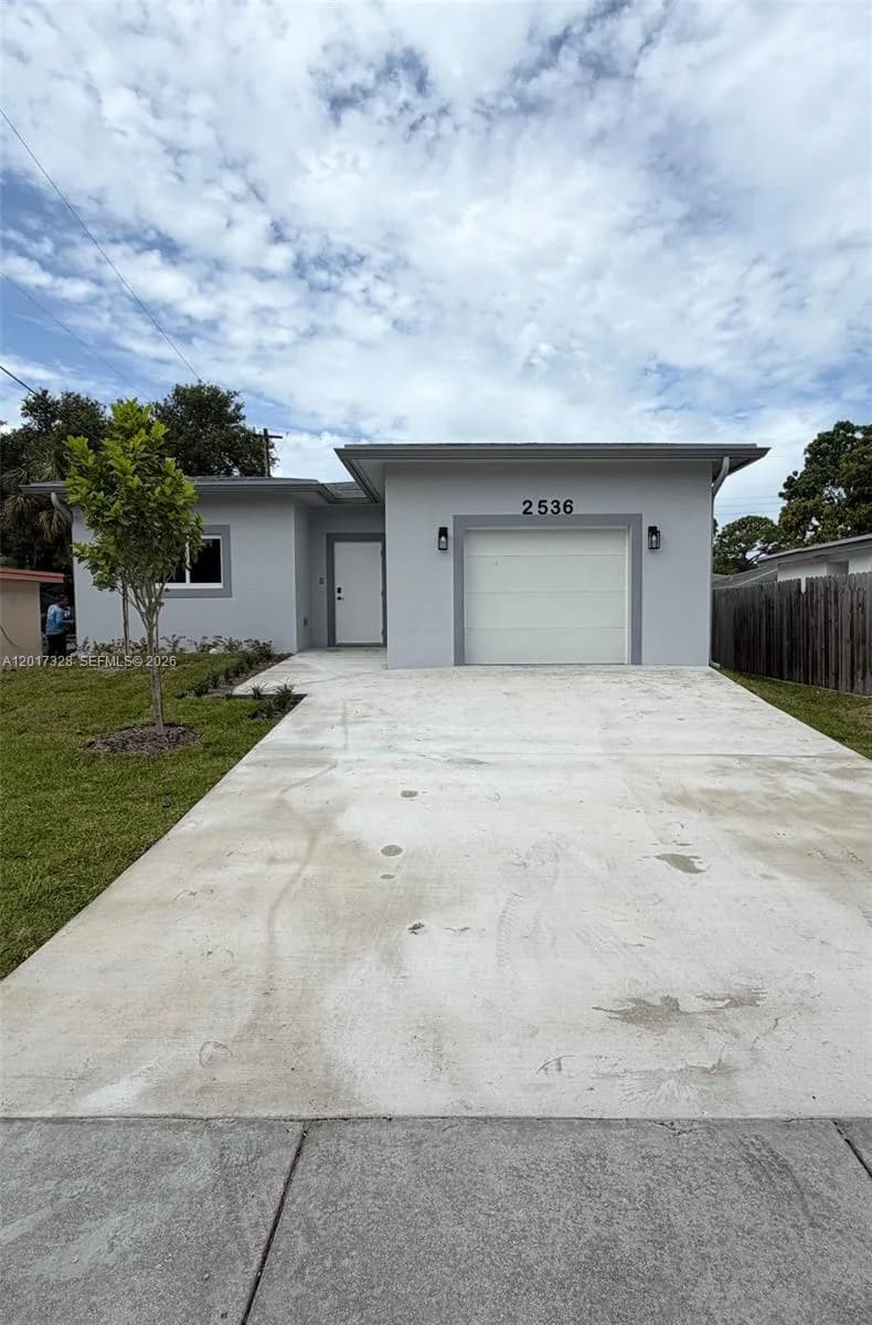 2536 NW 9th Ct, Fort Lauderdale, FL 33311