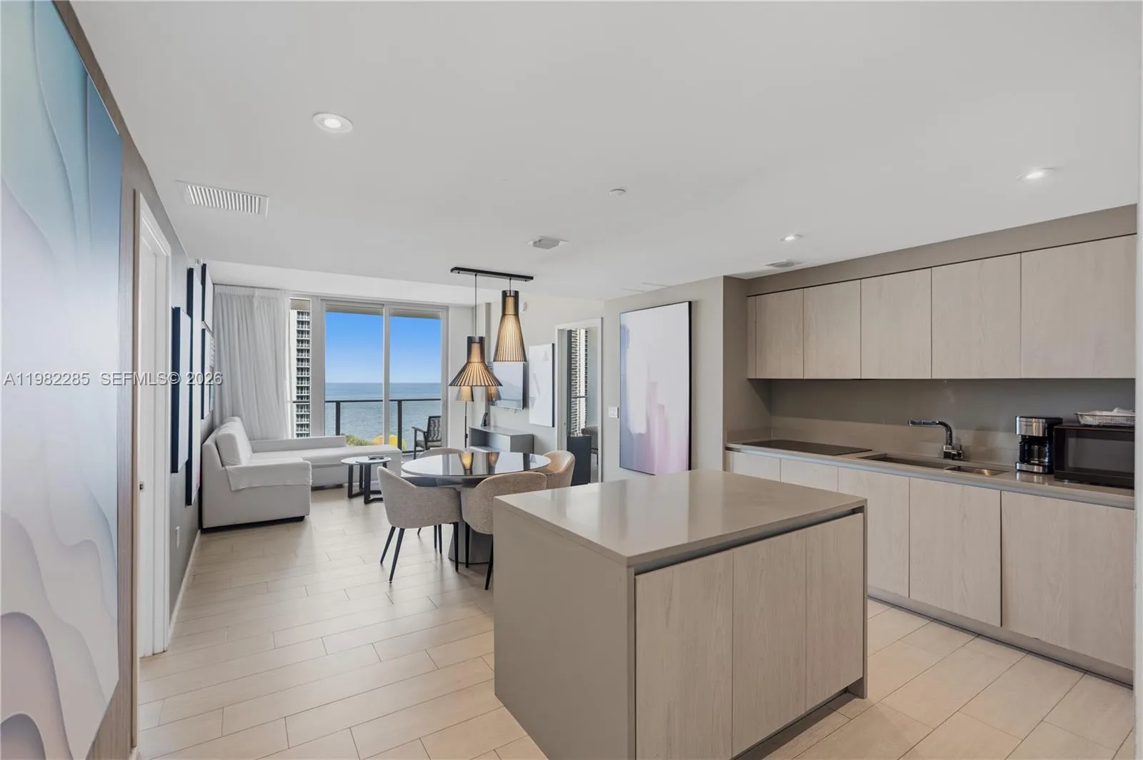 4010 S Ocean Dr # R2005, Hollywood FL 33019