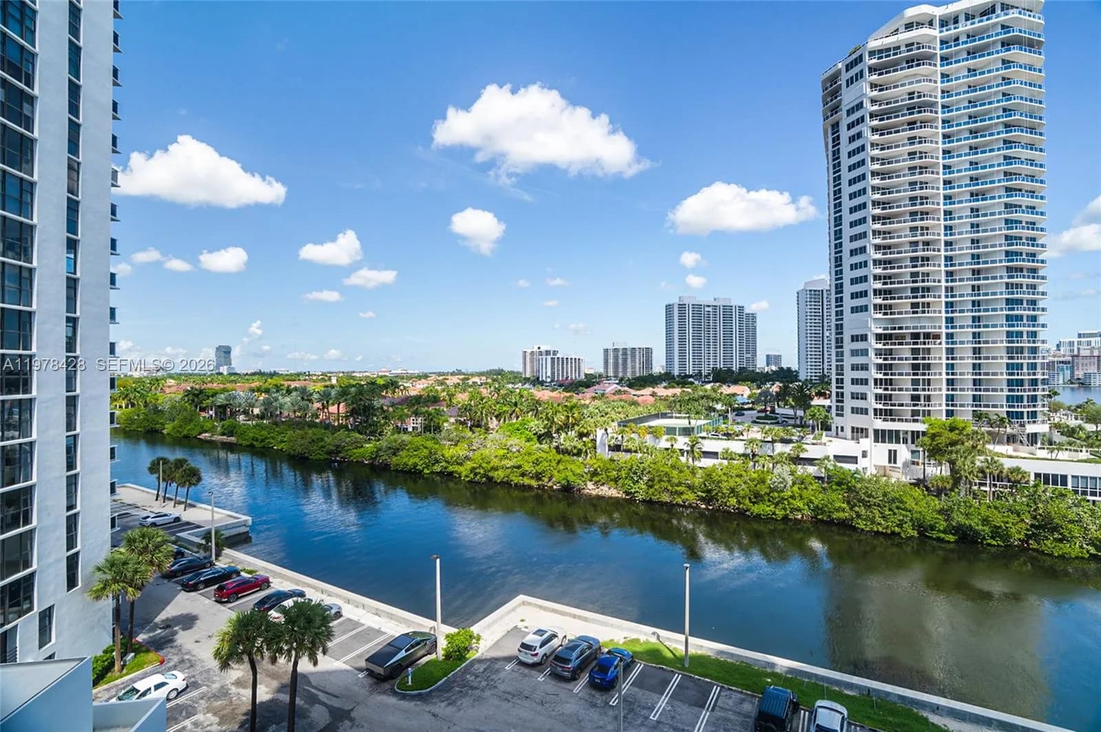 20515 E Country Club Dr # 849, Aventura FL 33180