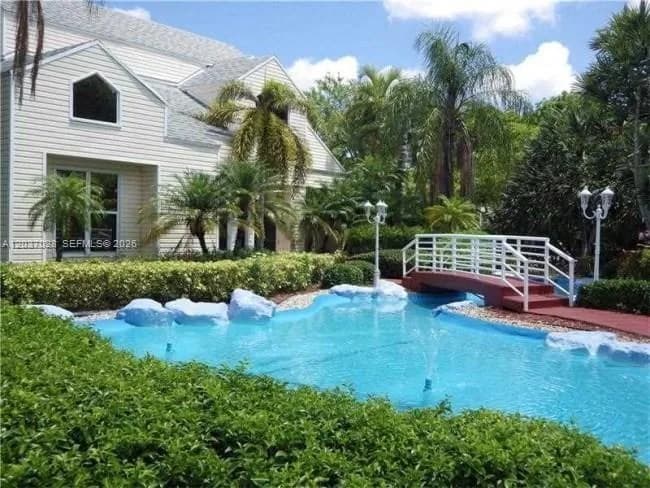 3473 NW 44th St # 103, Oakland Park FL 33309