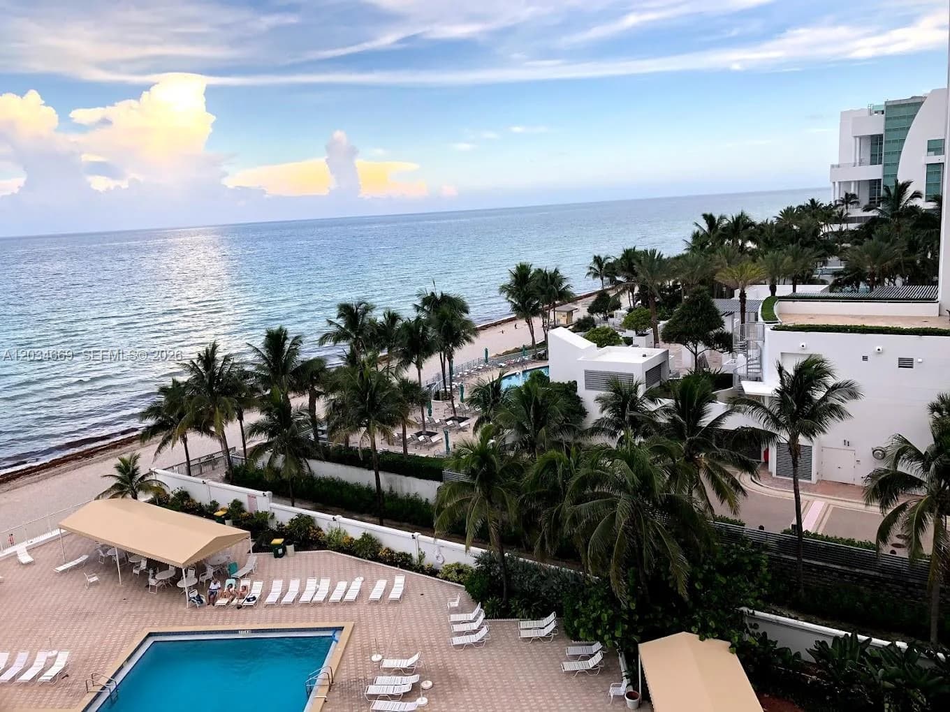 3505 S Ocean Dr # 704, Hollywood, FL 33019