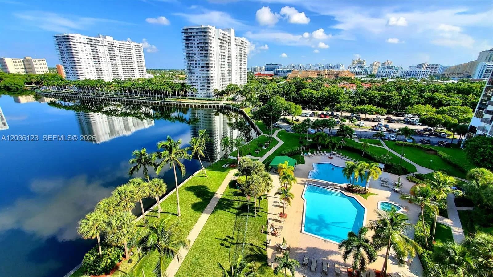 18151 NE 31 CT # 908, Aventura, FL 33160