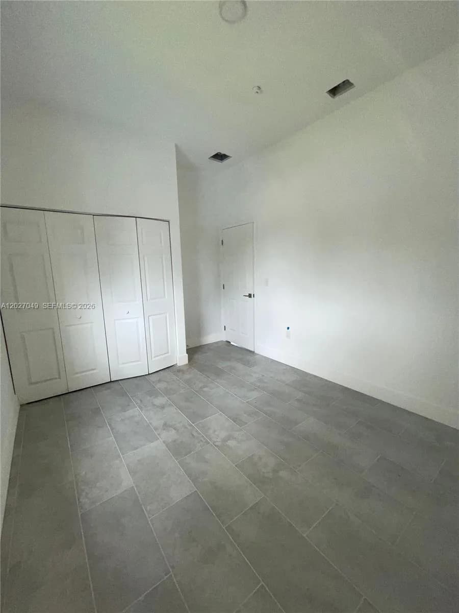 263 NW 58th St, Miami, FL 33127
