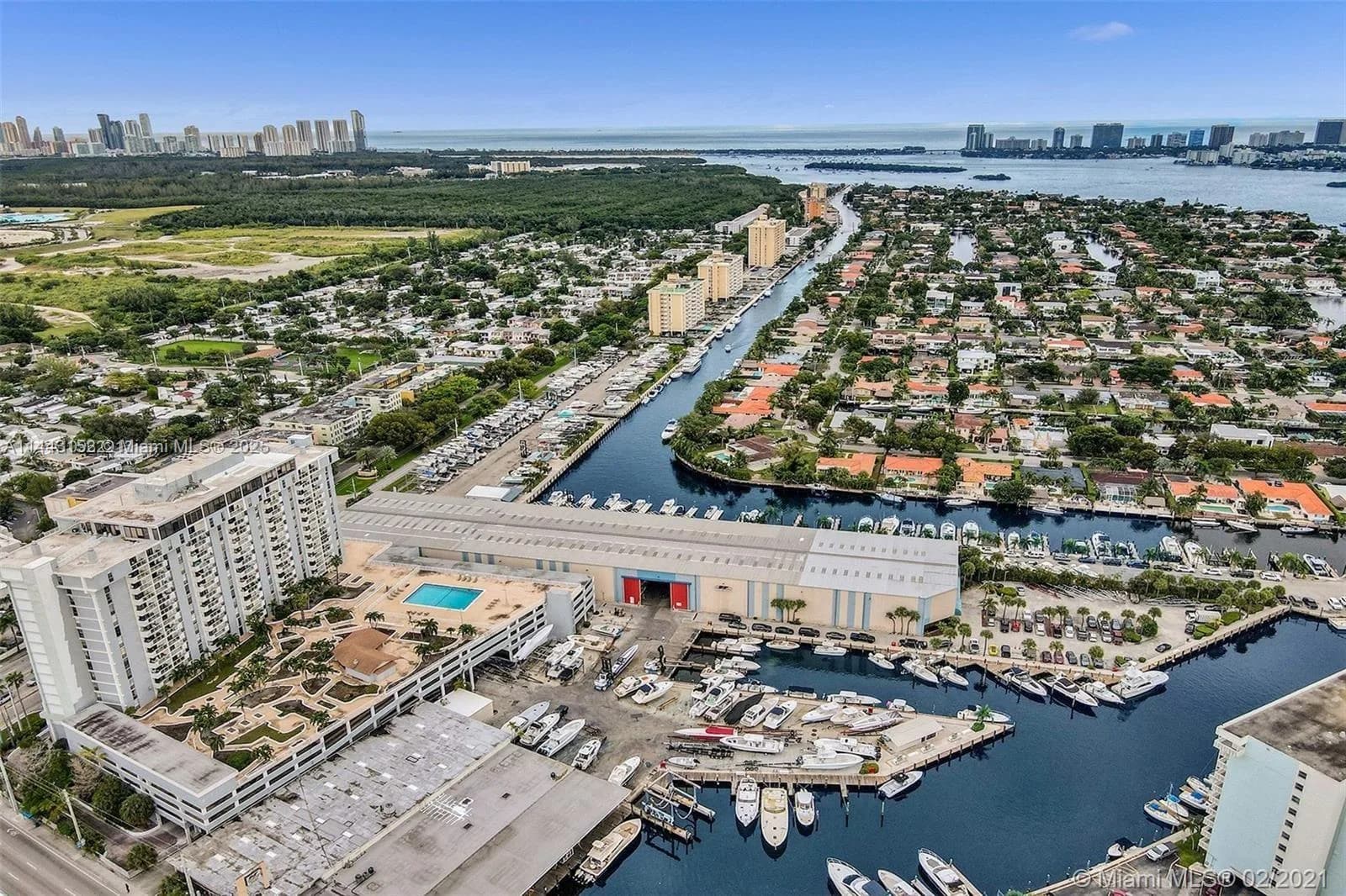 13499 Biscayne Blvd # 1513, North Miami, FL 33181