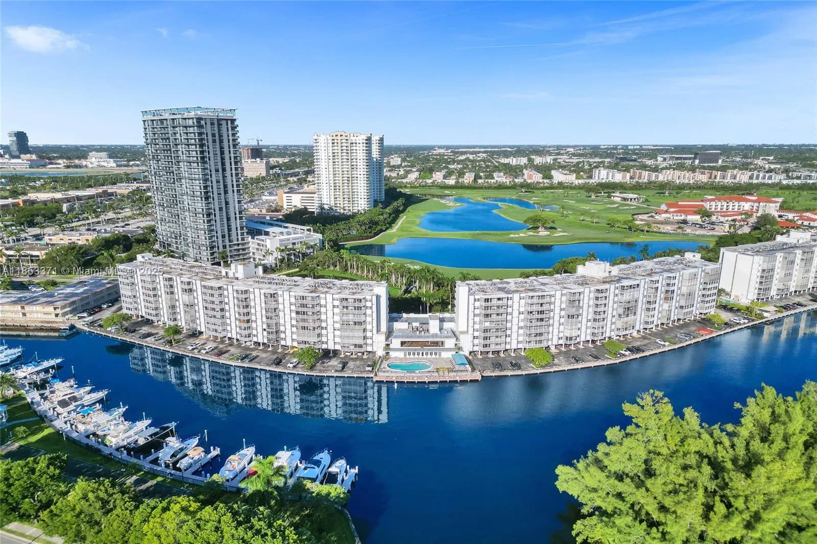 200 Diplomat Pkwy # 423, Hallandale Beach FL 33009