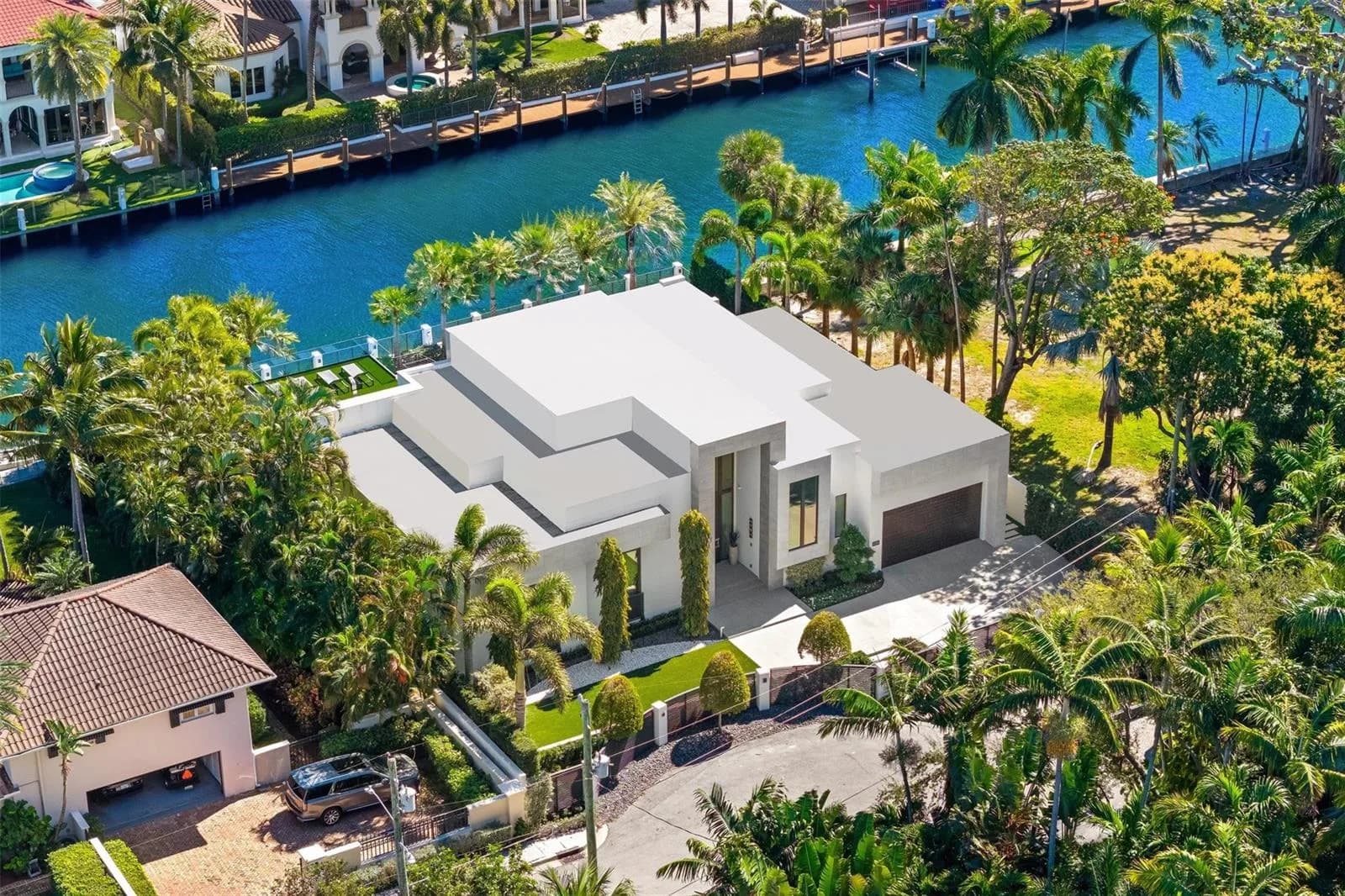 816 Riviera Isle Drive, Fort Lauderdale FL 33301