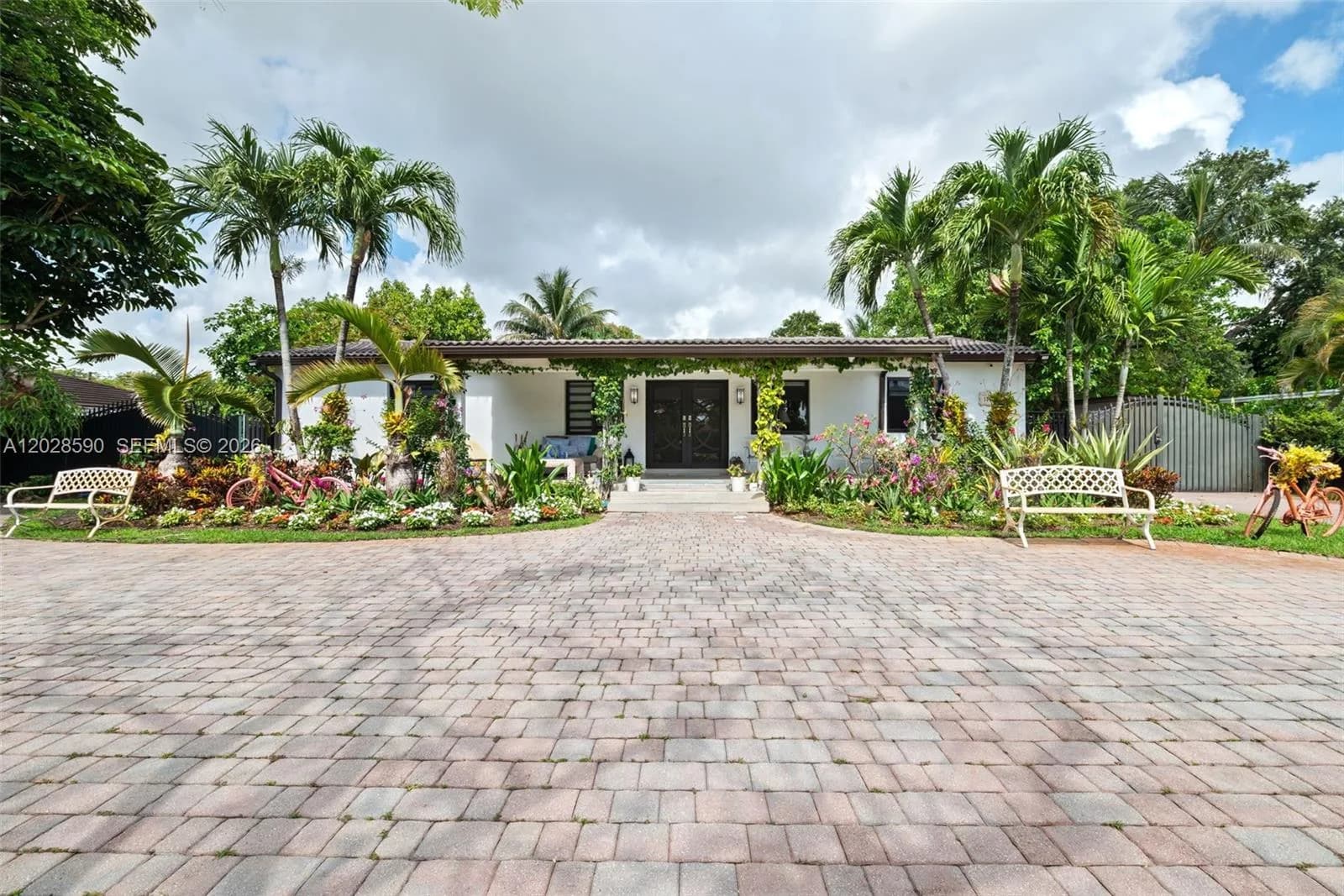 13700 N Miami Ave, Miami FL 33168