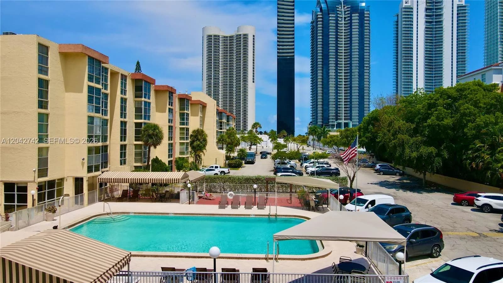 200 172nd St # 114, Sunny Isles Beach FL 33160