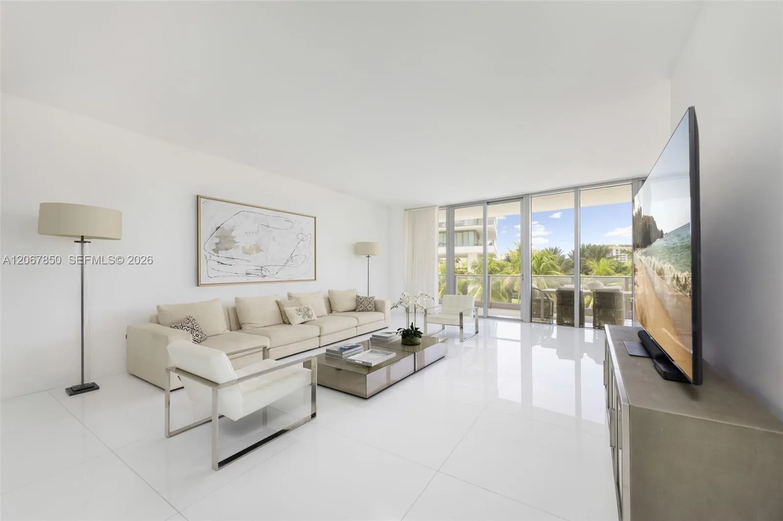 801 S Pointe Dr # 301, Miami Beach FL 33139