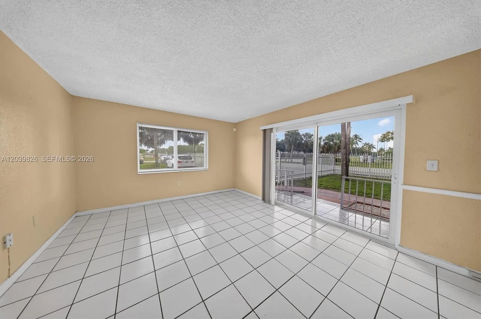 505 NW 177th St # 103, Miami Gardens FL 33169
