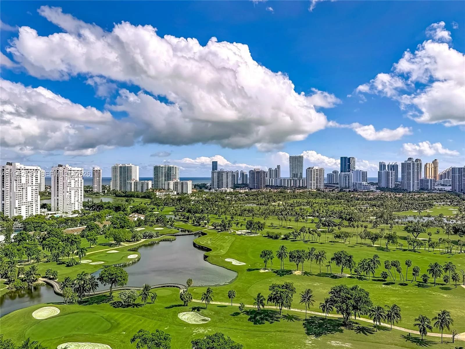 20301 W Country Club Dr # 2428, Aventura, FL 33180
