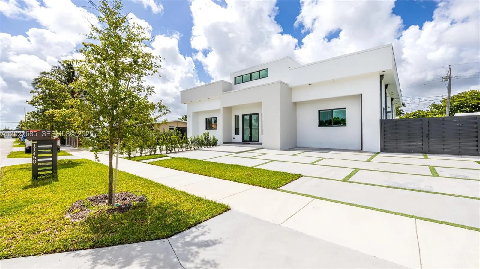 11450 SW 59th Ter, Miami FL 33173