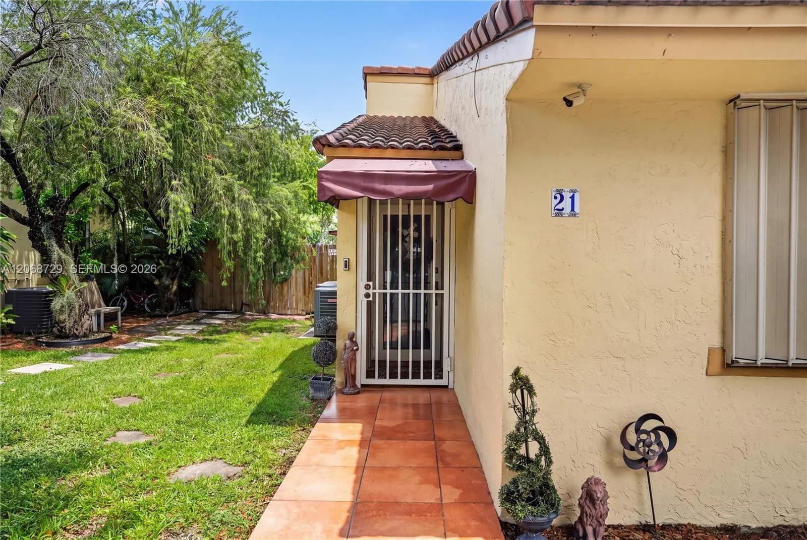 2050 SW 122nd Ave # 21, Miami, FL 33175