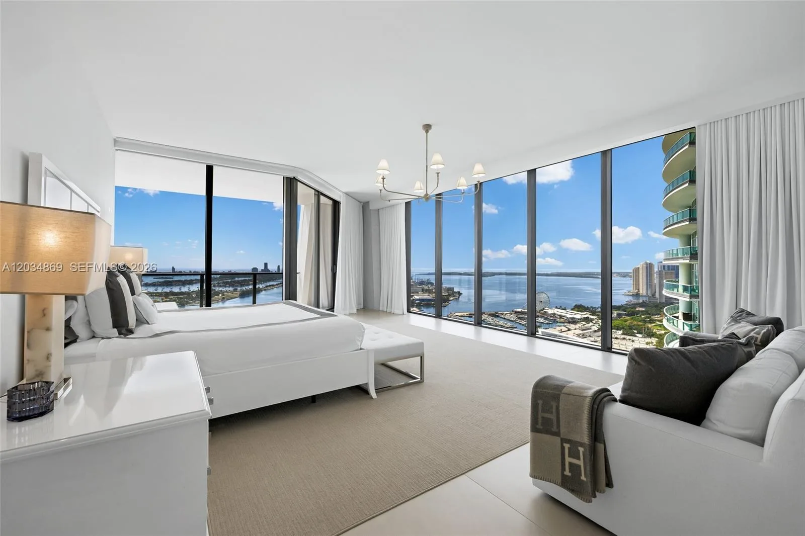 1000 Biscayne Blvd # 3701, Miami FL 33132