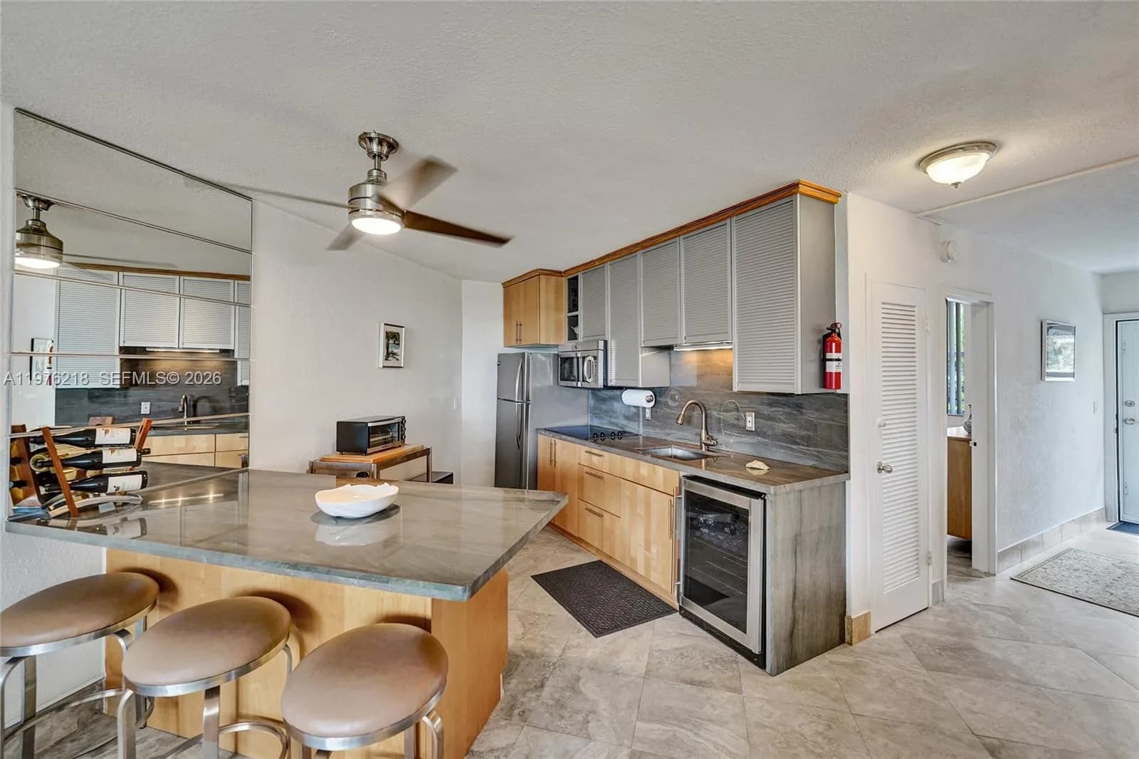 1936 S Ocean # 20D, Hallandale Beach FL 33009