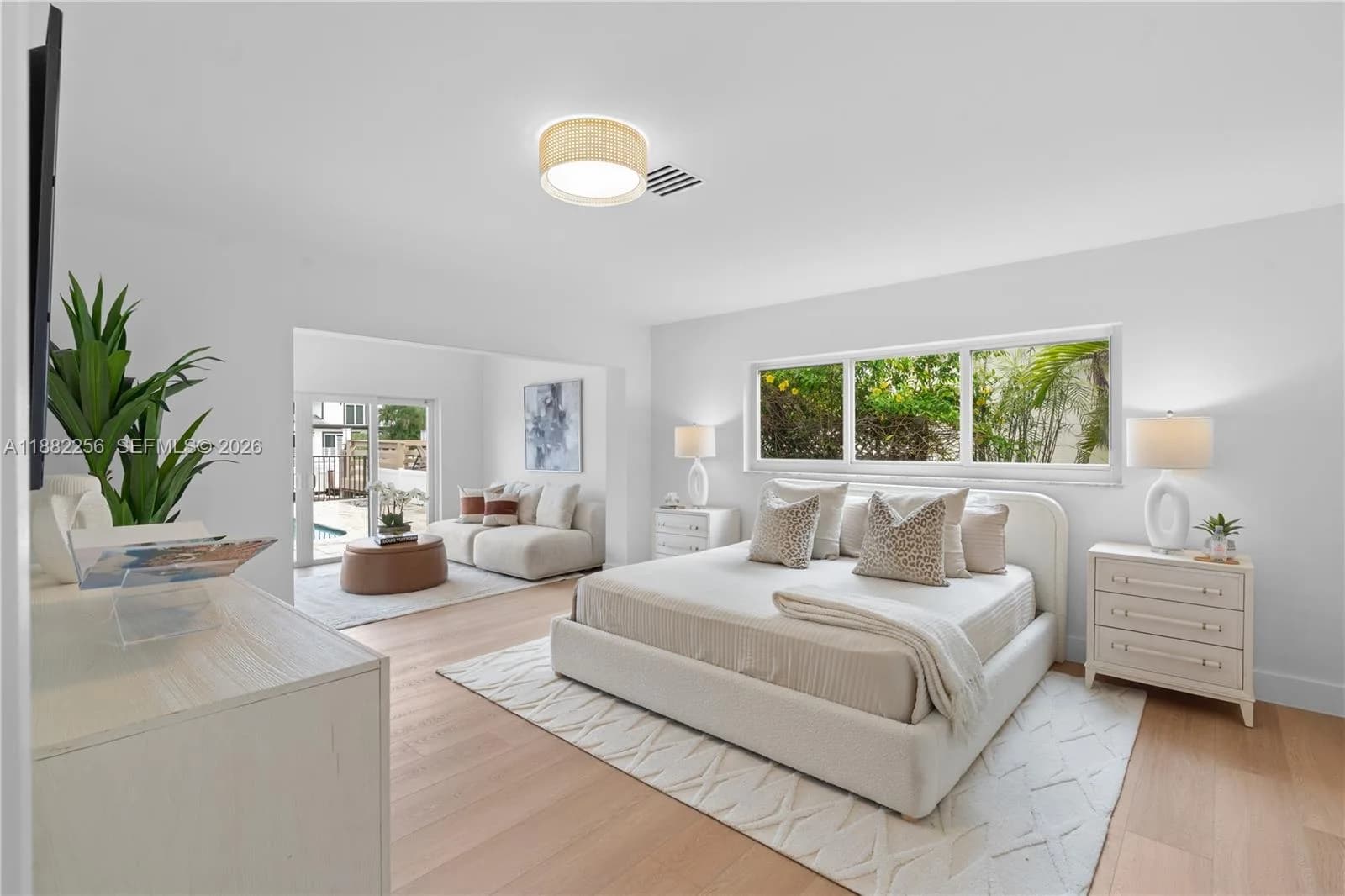 3341 NE 38th St, Fort Lauderdale FL 33308