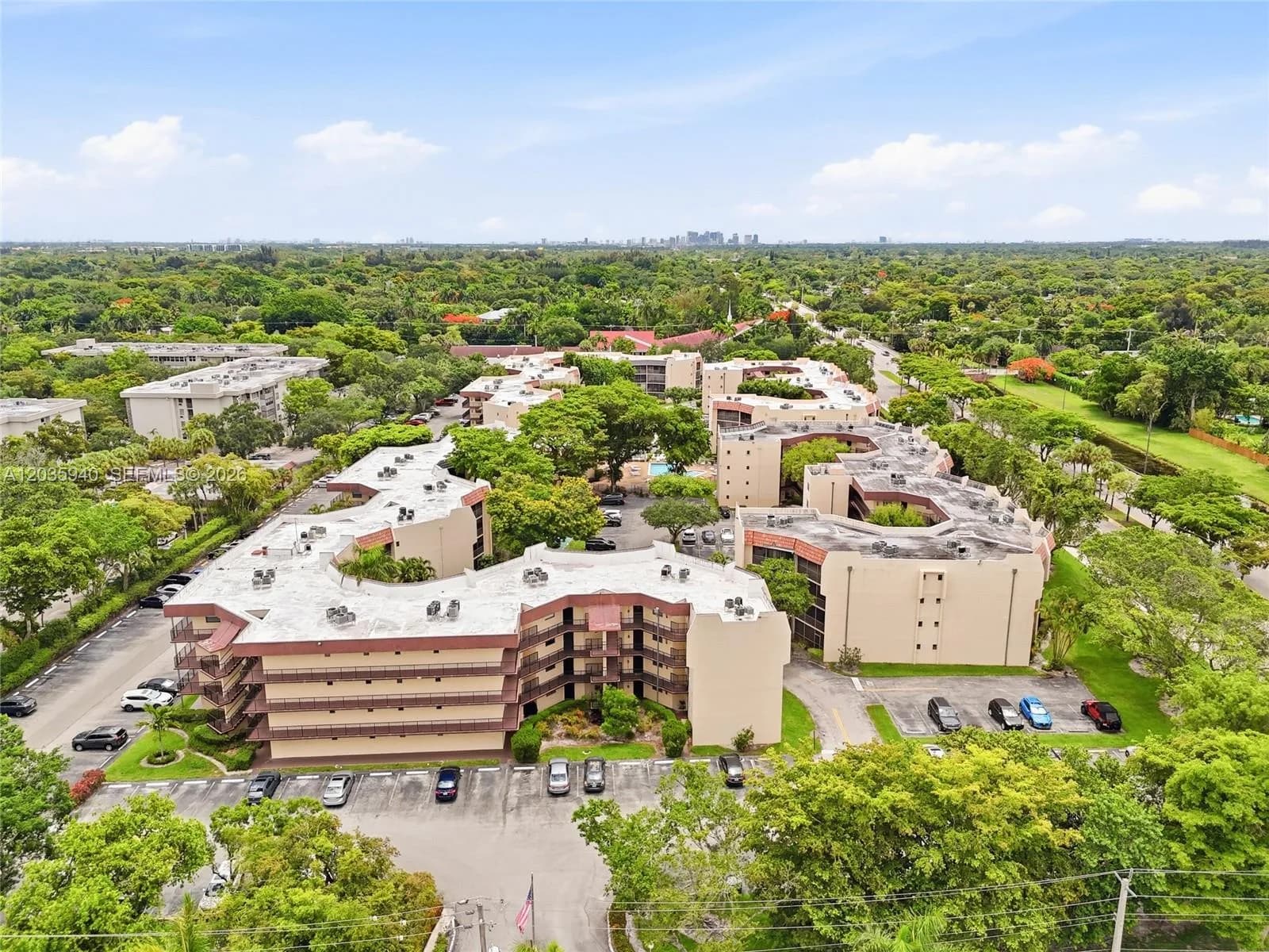 6855 W Broward Blvd # 212, Plantation FL 33317