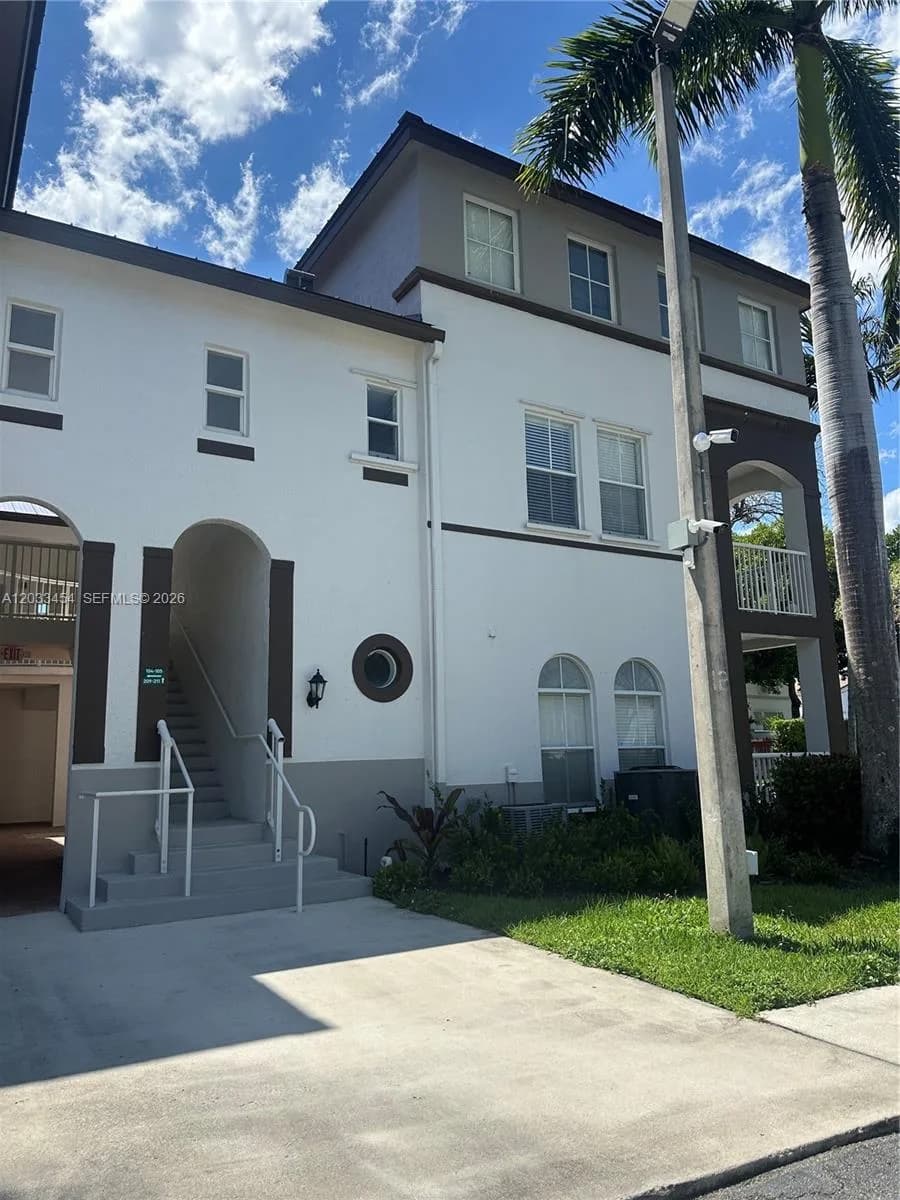 4311 SW 160th Ave # 105, Miramar FL 33027