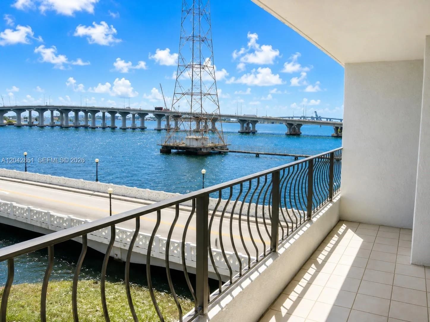 555 NE 15th St # 403, Miami, FL 33132