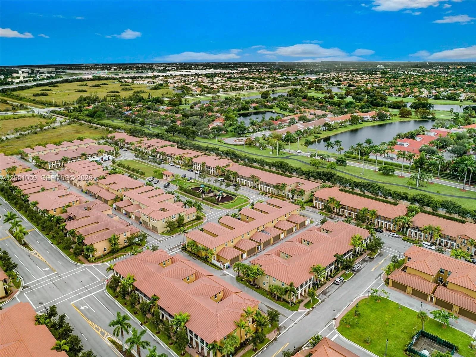 1213 SW 147th Ave, Pembroke Pines, FL 33027