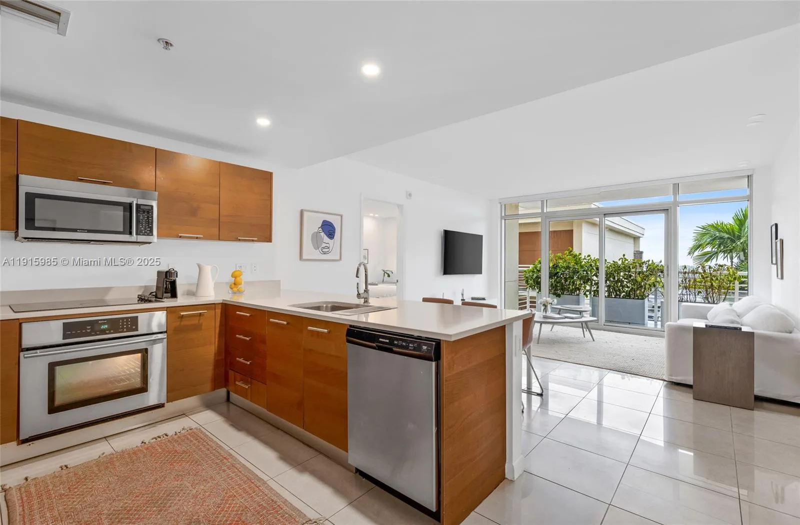 3250 NE 1st Ave # 605, Miami, FL 33137
