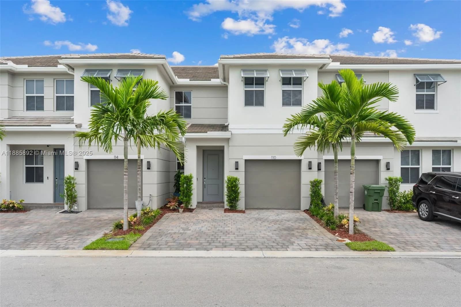 110 SW 171st Way, Pembroke Pines FL 33027