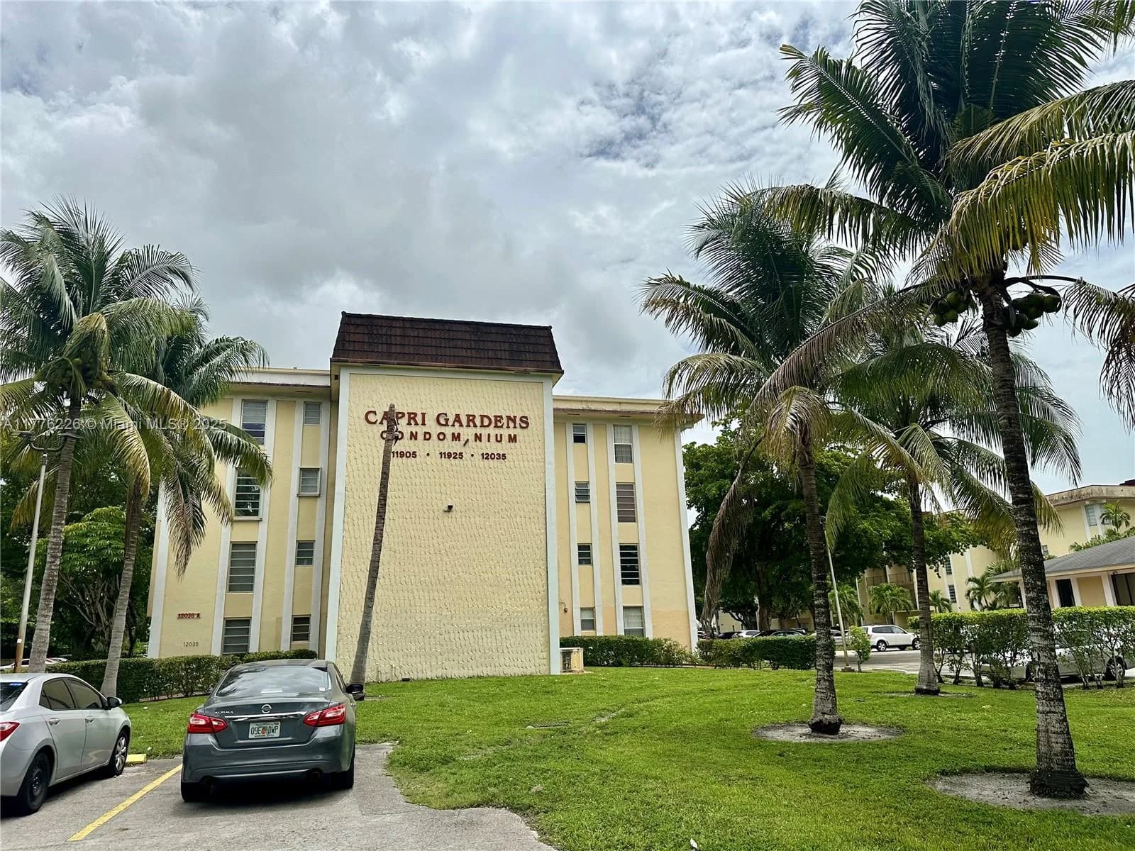 11925 NE 2nd Ave # B406, North Miami FL 33161