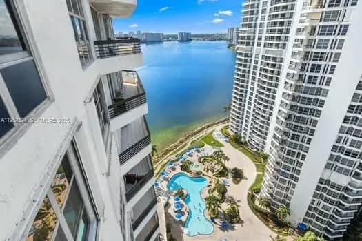 19195 NE 36th Ct # 2302, Aventura, FL 33180