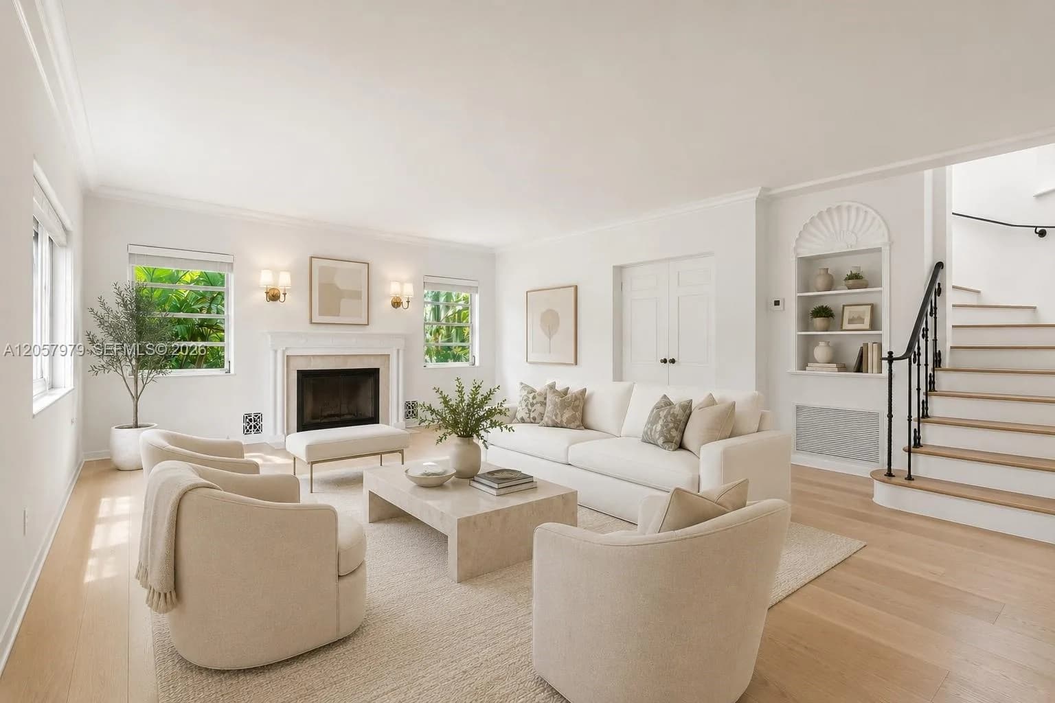 5842 Alton Rd, Miami Beach, FL 33140