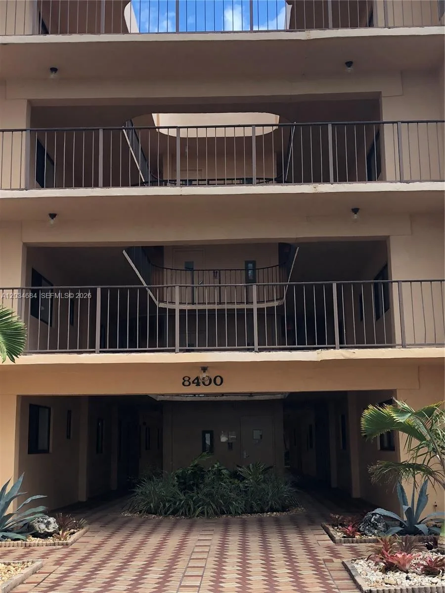 8400 SW 133rd Ave Rd # 324, Miami, FL 33183
