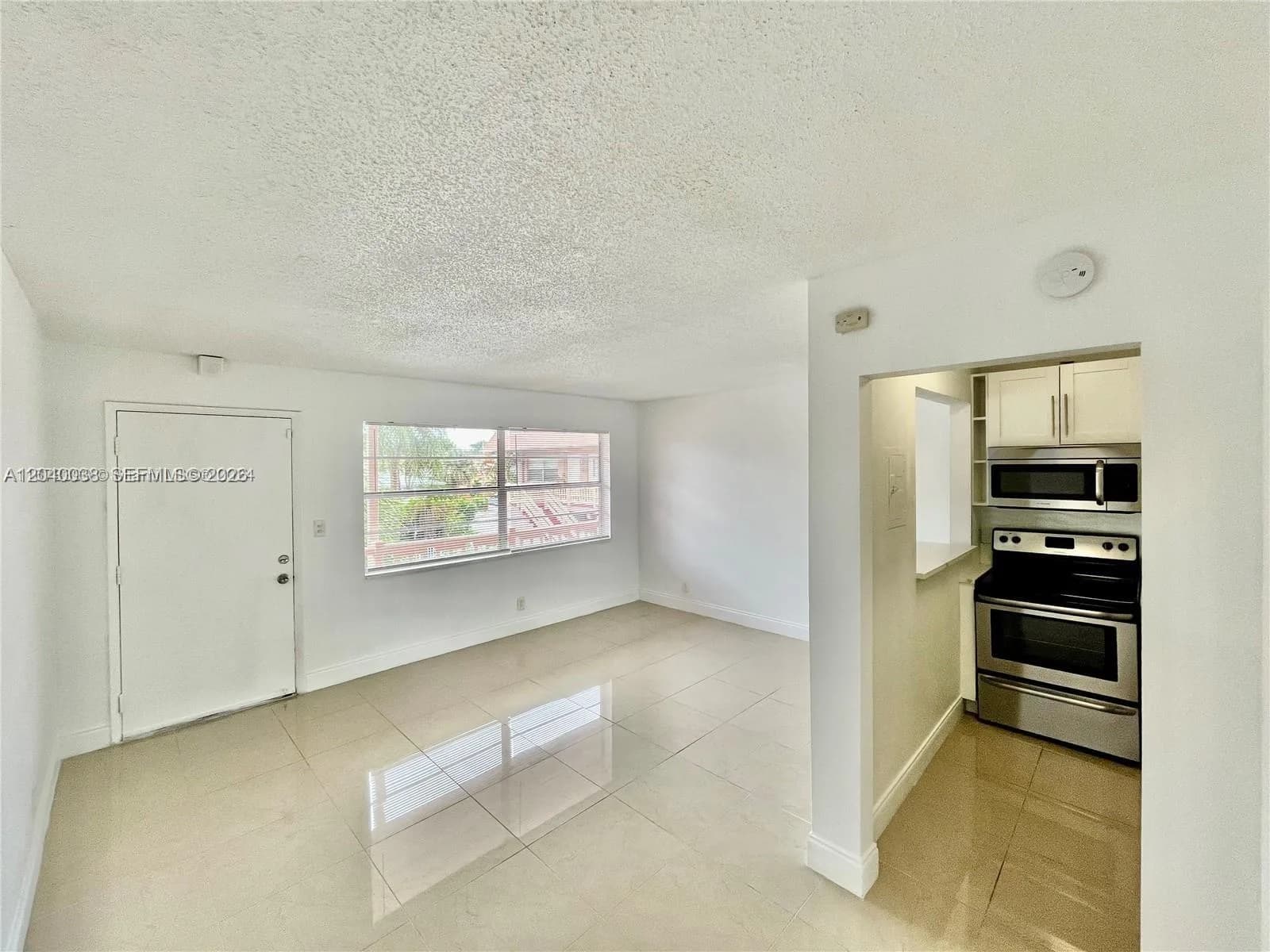 241 SE 9th Ave # 207, Pompano Beach, FL 33060