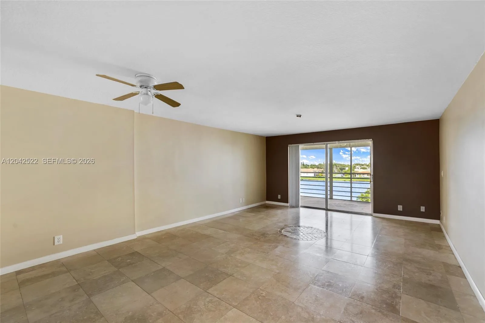 321 SE 3rd St # 408, Dania Beach FL 33004