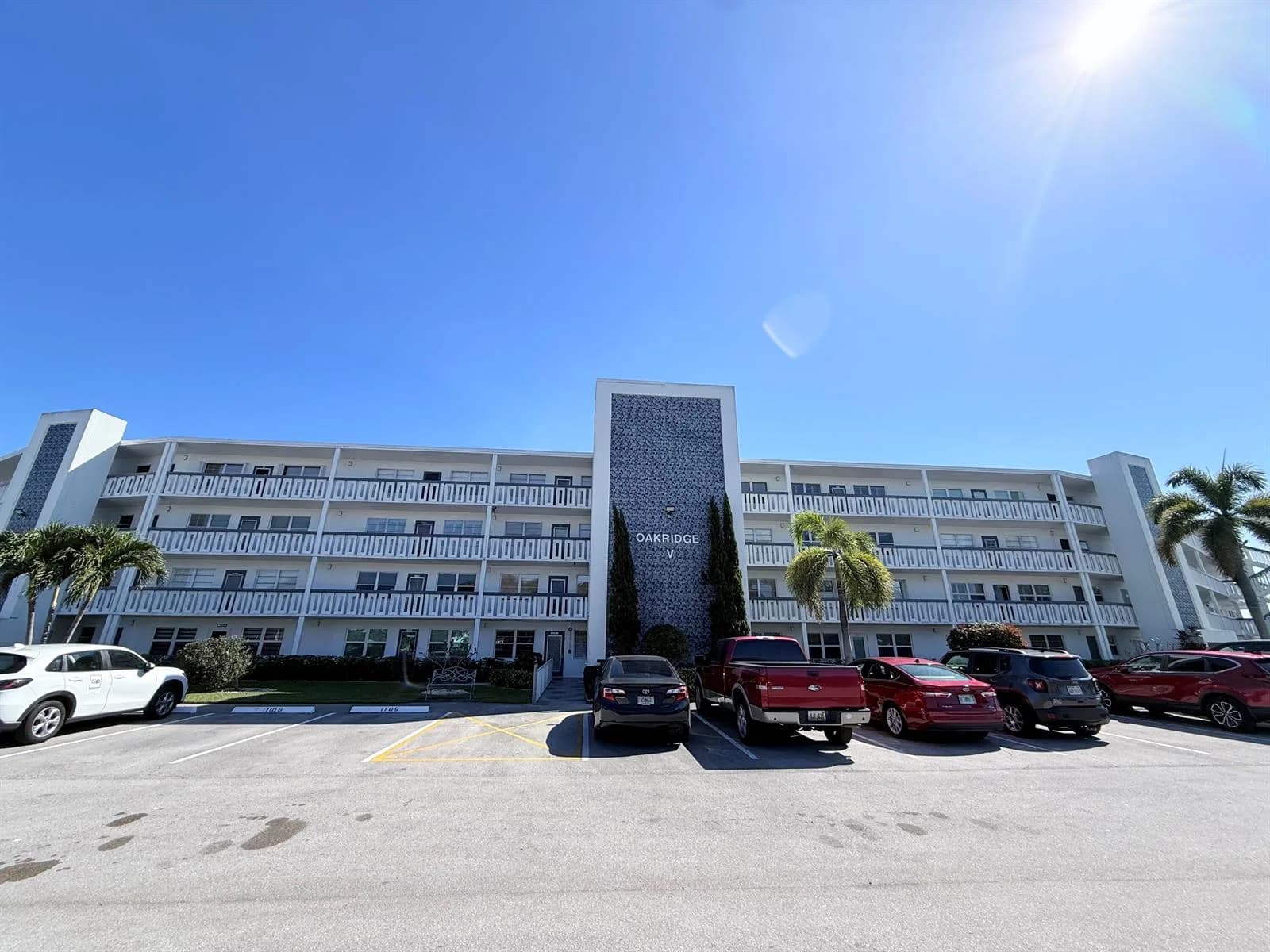 4108 Oakridge V # 4108, Deerfield Beach FL 33442