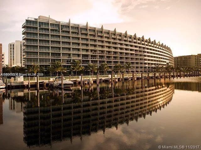 2950 NE 188th St # 444, Aventura FL 33180